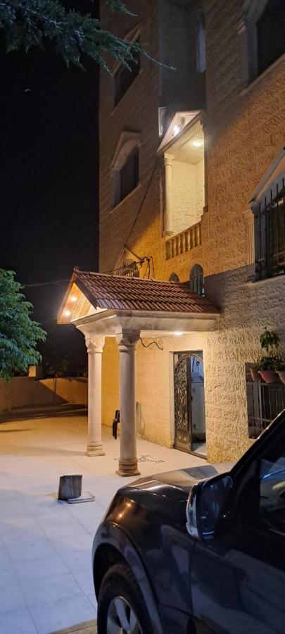 Cardostudio Hotel Jarash Luaran gambar