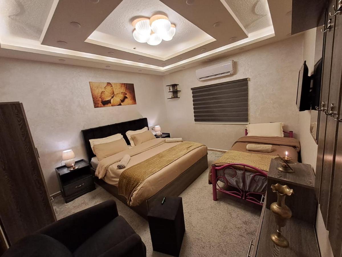 Cardostudio Hotel Jarash Luaran gambar